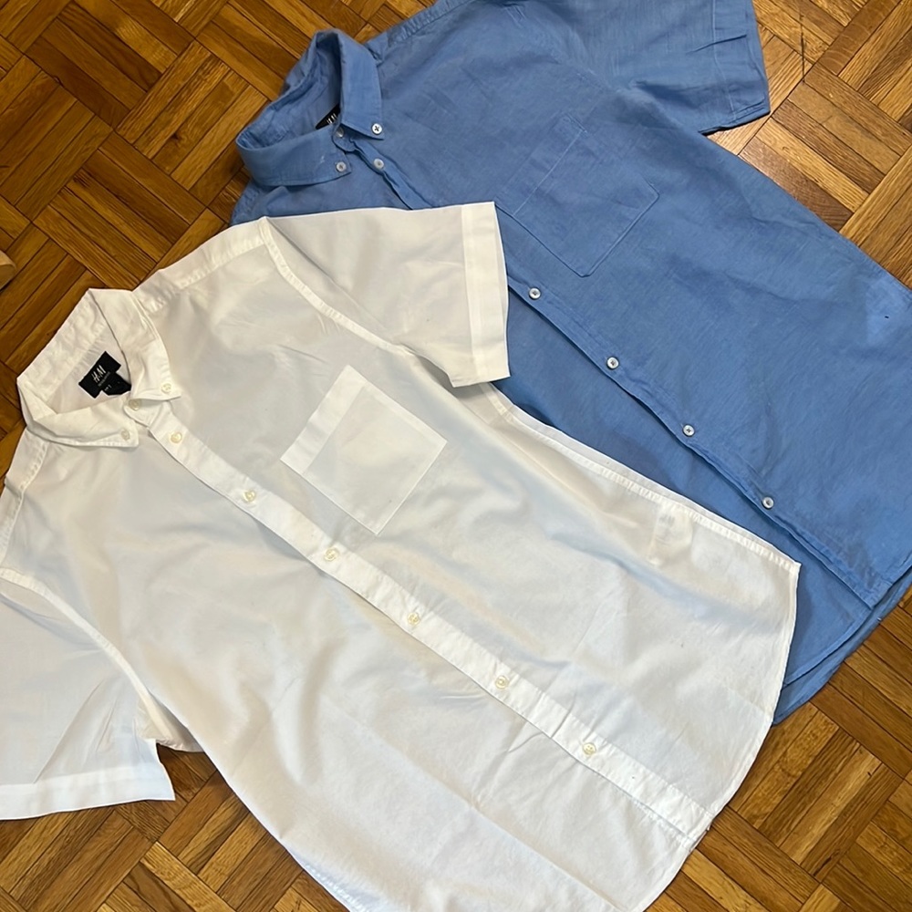 2 H&M men’s white & blue shirt sleeve regular fit button down shirts Size Small